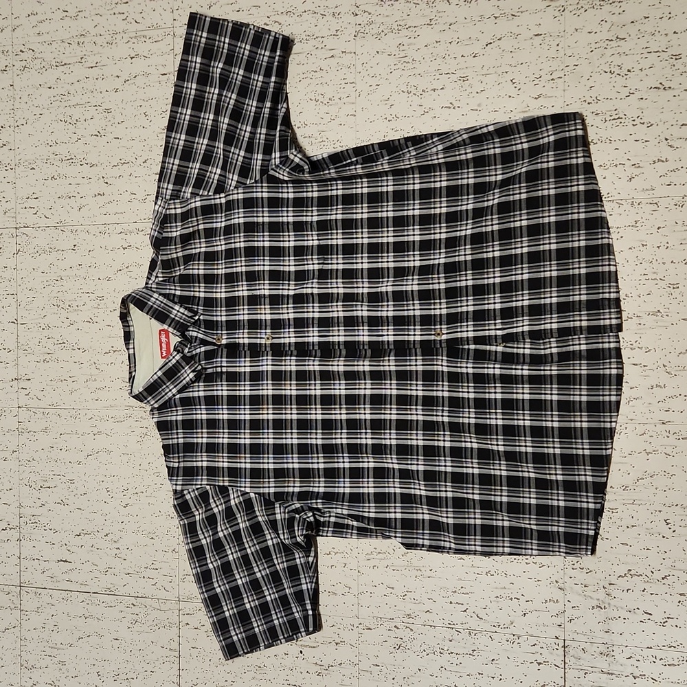 Wrangler Flannel Short Sleeve Button Down Casual Dress Shirt Black And Grey
